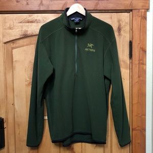 Arc’Teryx pullover